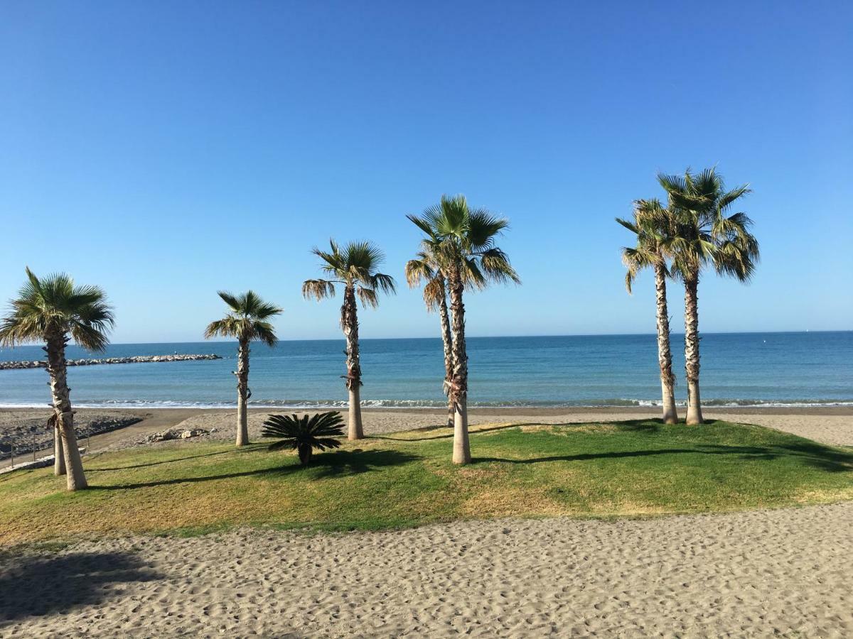 Apartamento Con Patio Malaga Exterior photo
